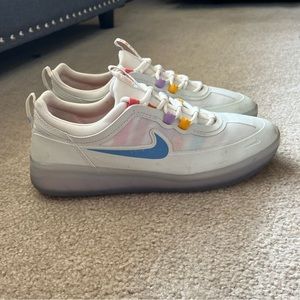 Nike Nyjah SB sneakers